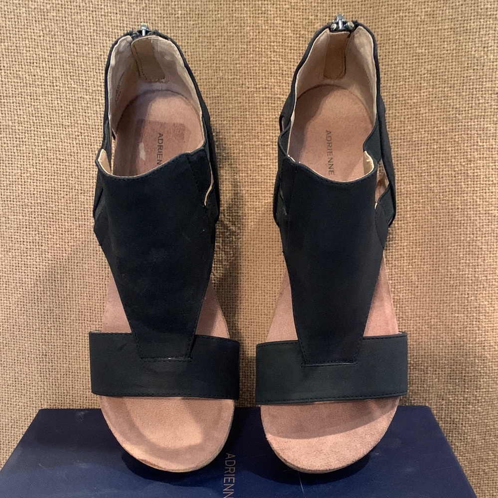 Adrienne Vittadini Black Open-Toe Sandals